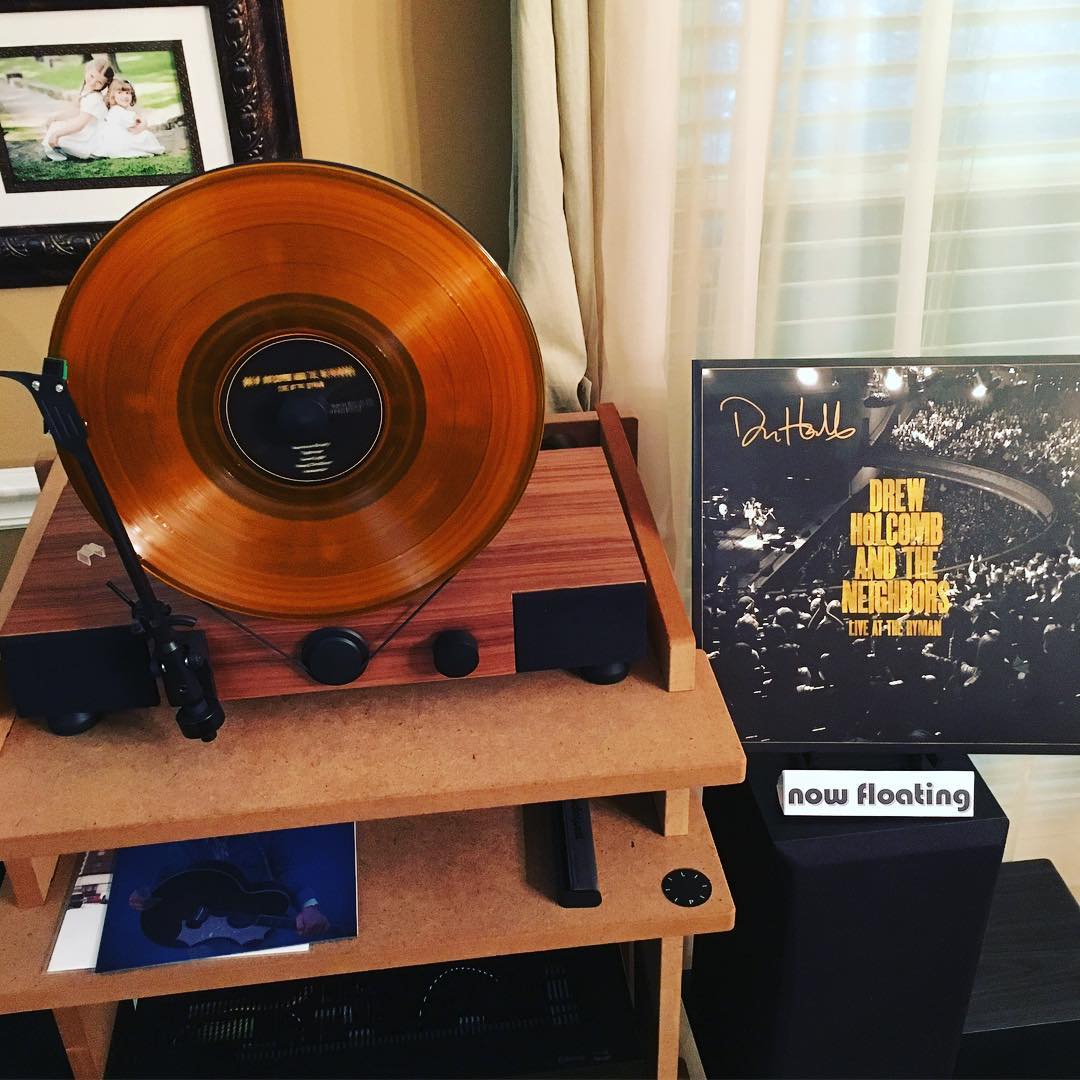 This new @drewholcombmusic "Live at the Ryman" album is fantastic, and the gold #vinyl looks awesome on my @gramovox floating record player. #nowfloating #music