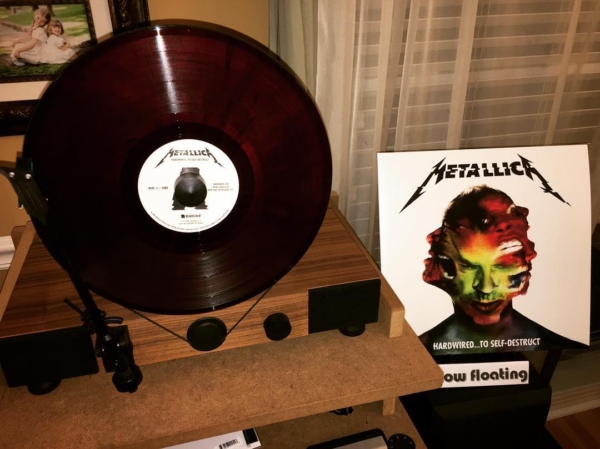 New #vinyl no. 2 from @Grimeys for #newmusicfriday is "Hardwired...To Self Destruct" by Metallica. I LOVE that they released a special version just for independent record stores. @gramovox #nowfloating #metallica #hardwiredtoselfdestruct